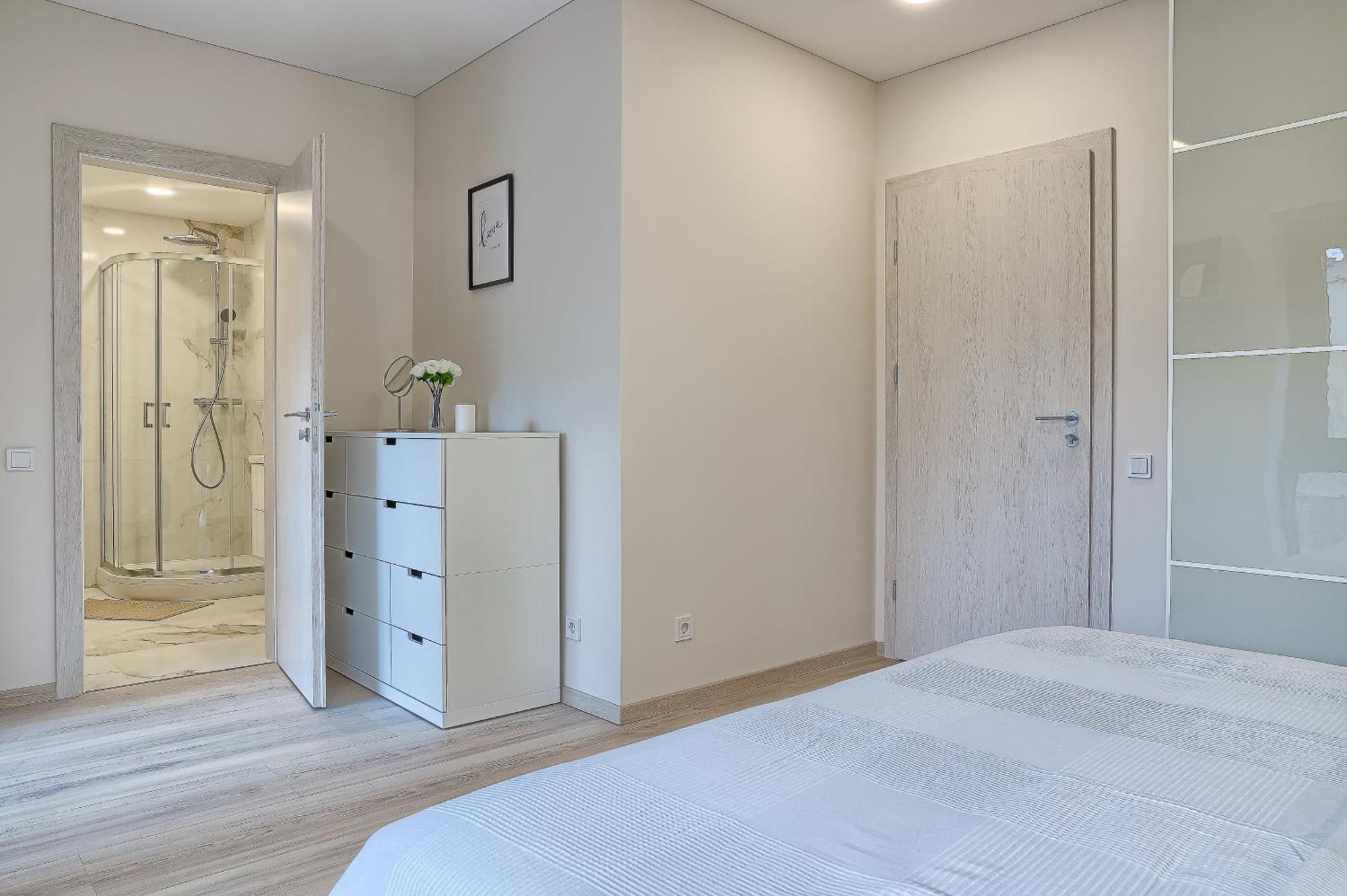 Business-Class Apartments 2 X Free Parking X Self Check In 24X7 VNO Exteriér fotografie